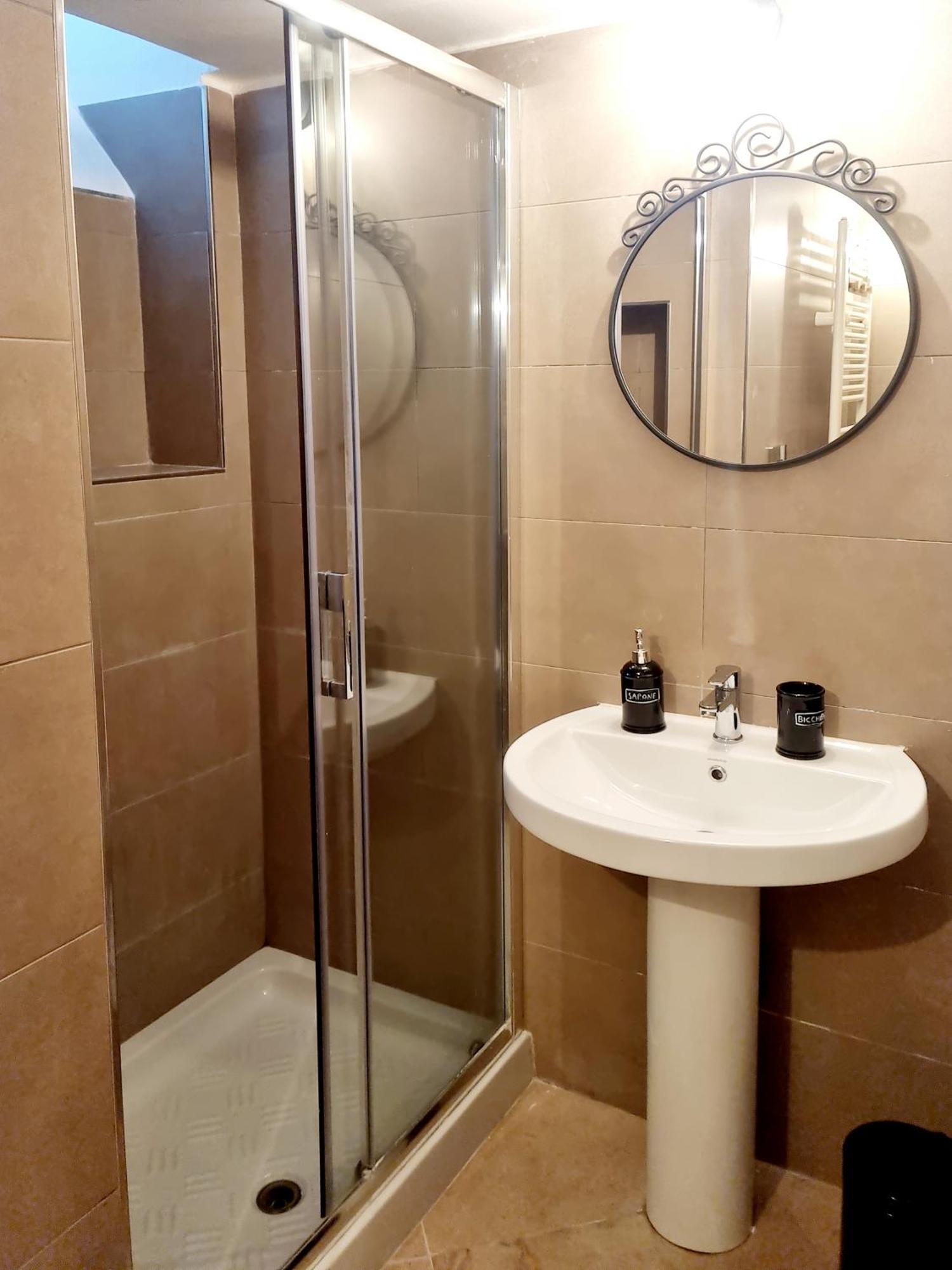 Giuliva Home Неаполь Екстер'єр фото